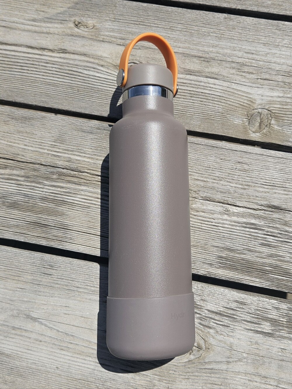 Hydro Flask Timberline Limited Edition 21 oz Standard Mouth Bottle With Boot - Picture 2 of 4